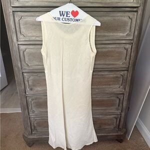 Elegant Cream Sleeveless Dress